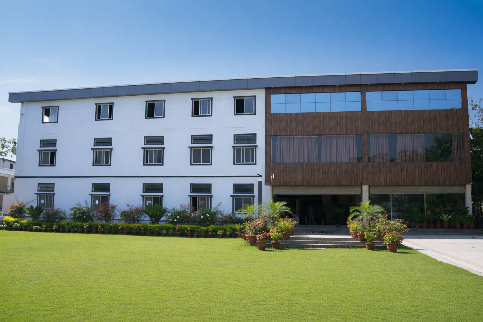 Sushrutha Institute of Pharmacy campus building